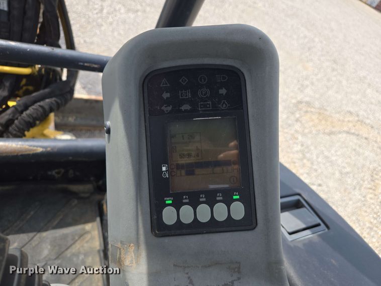 image for item EJ7537 Yanmar VIO35-6A mini excavator