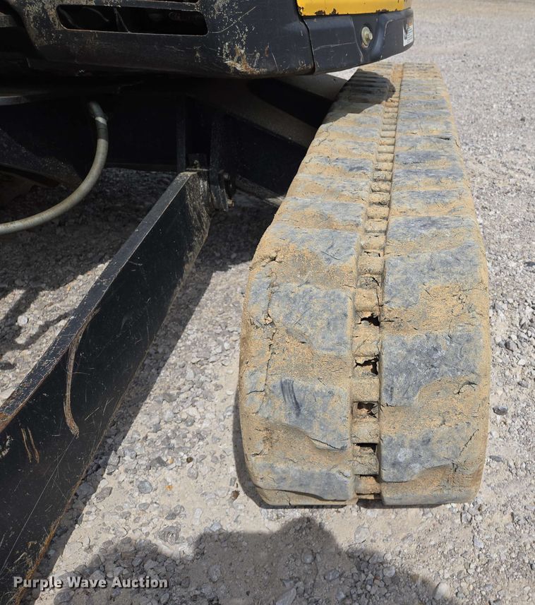 image for item EJ7537 Yanmar VIO35-6A mini excavator