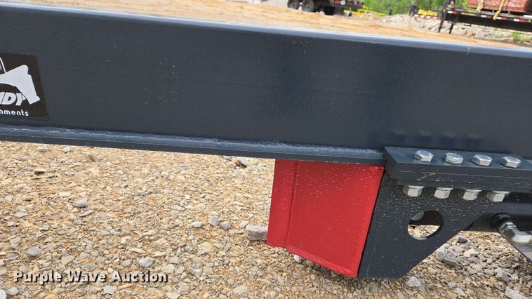 image for item EJ7538 Handy HLS35 skid steer log spliter