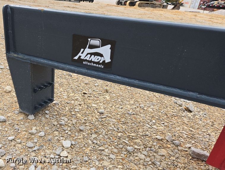 image for item EJ7538 Handy HLS35 skid steer log spliter