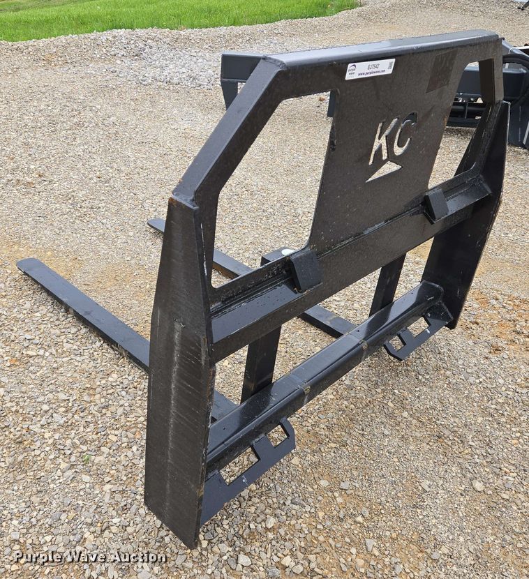 image for item EJ7542 KC skid steer forks