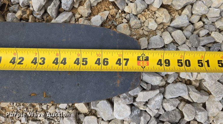 image for item EJ7543 JBX  4000 skid steer forks