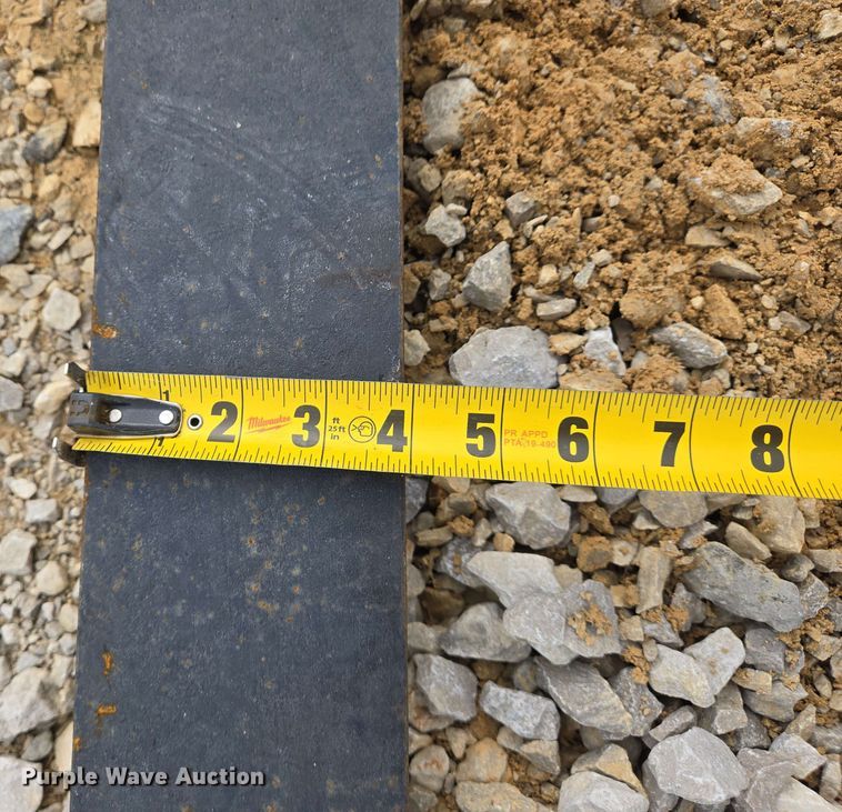 image for item EJ7543 JBX  4000 skid steer forks