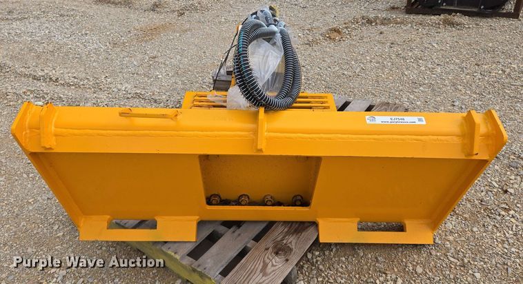 image for item EJ7548 Teran THH400B-SSL skid steer breaker