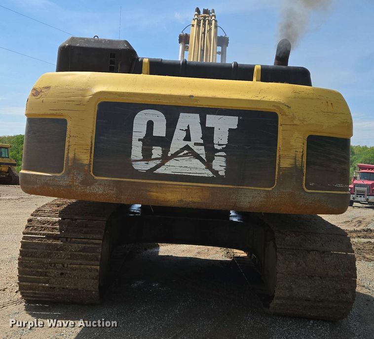 image for item EJ7549 2006 Caterpillar 330D L excavator