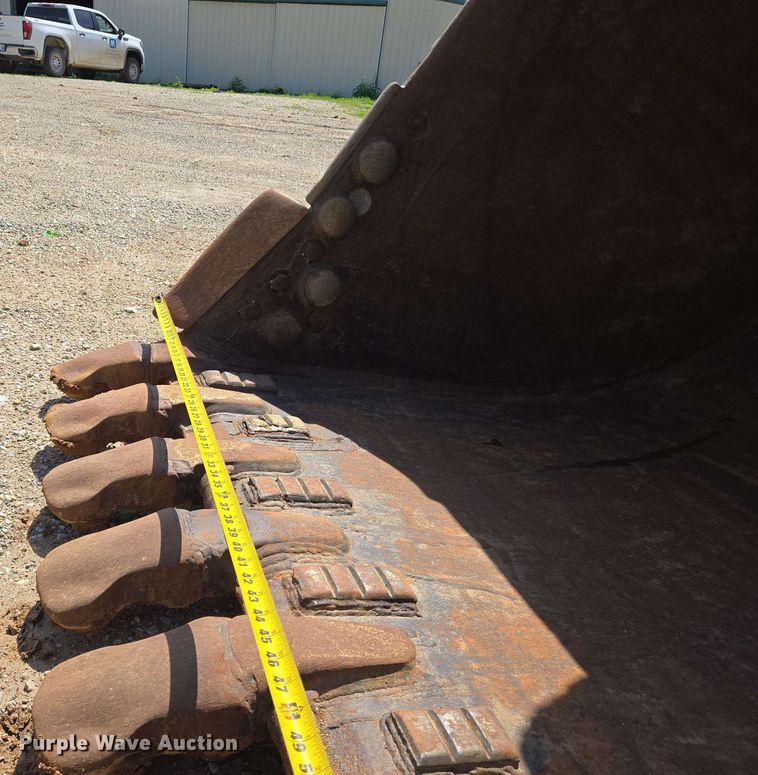 image for item EJ7549 2006 Caterpillar 330D L excavator