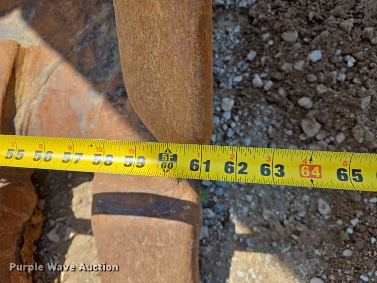 image for item EJ7549 2006 Caterpillar 330D L excavator