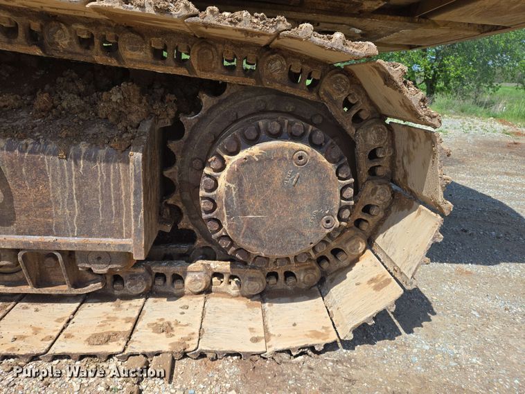 image for item EJ7549 2006 Caterpillar 330D L excavator