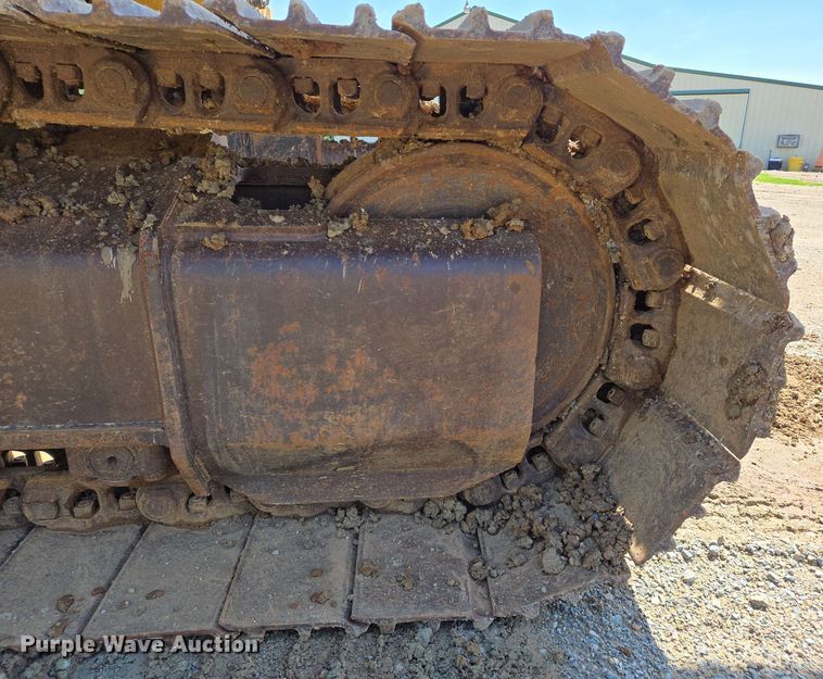 image for item EJ7549 2006 Caterpillar 330D L excavator