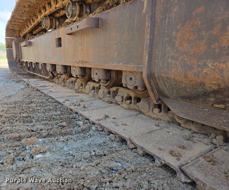 image for item EJ7549 2006 Caterpillar 330D L excavator