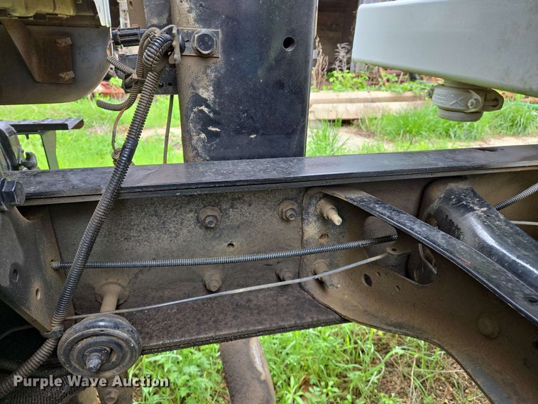 image for item EJ7550 2011 International 7500 water truck