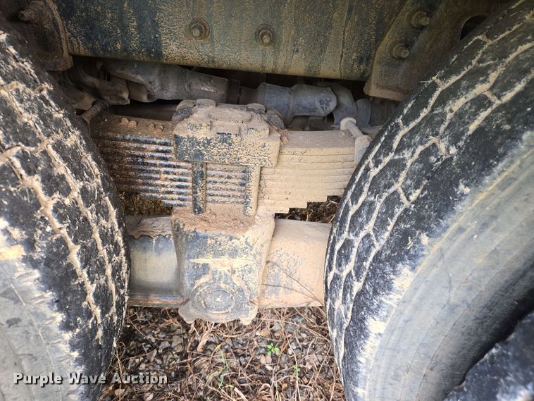 image for item EJ7550 2011 International 7500 water truck