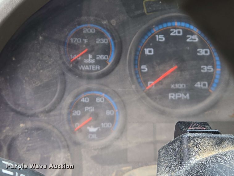 image for item EJ7550 2011 International 7500 water truck