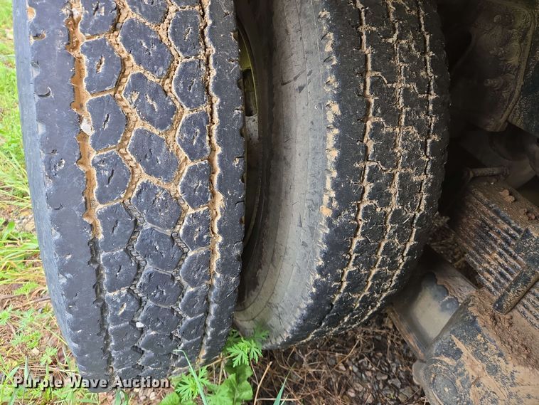 image for item EJ7550 2011 International 7500 water truck