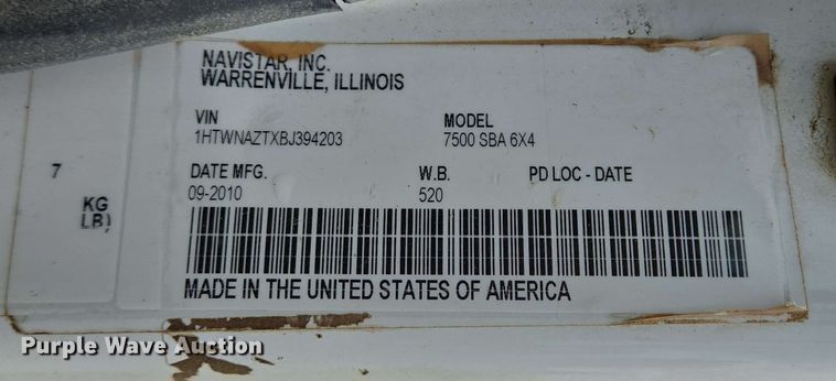 image for item EJ7550 2011 International 7500 water truck