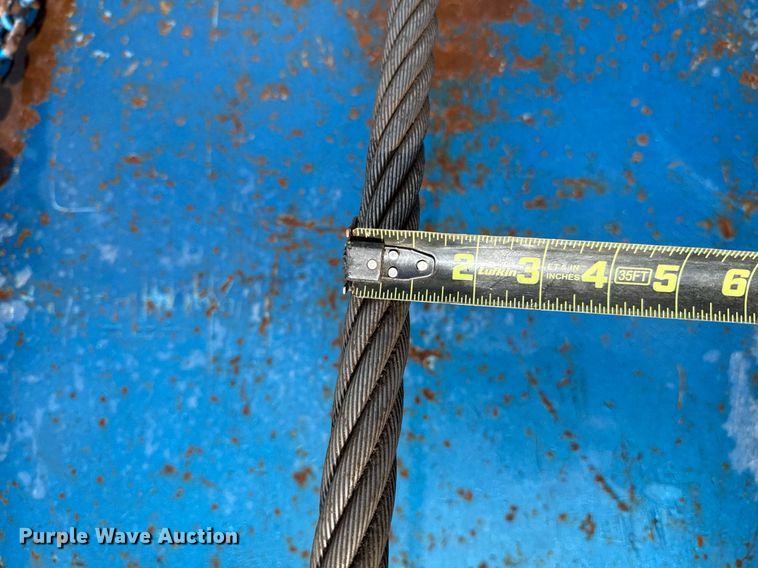 image for item EJ8766 2004 Mack RD690SX winch truck