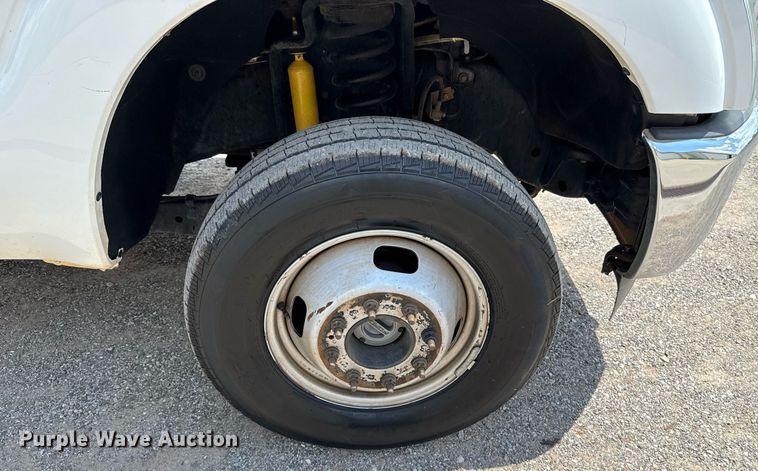 image for item EJ8781 2012 Ford F350 Super Duty XL SuperCab dump bed pickup truck