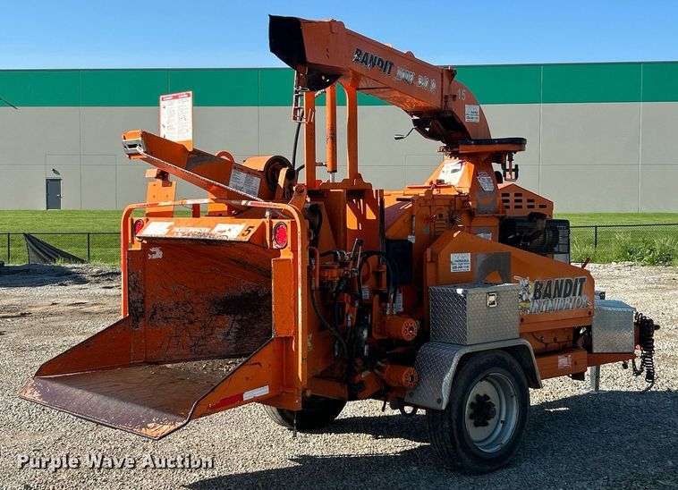 image for item EK3005 2016 Bandit 1390XP wood chipper