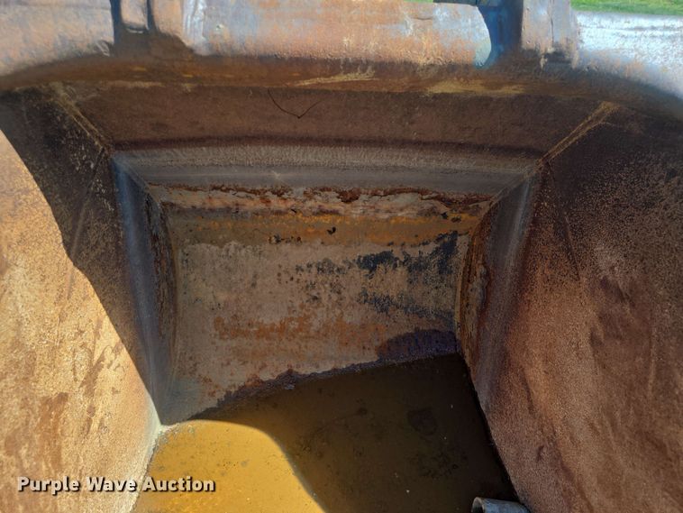 image for item EK5218 Esco excavator bucket