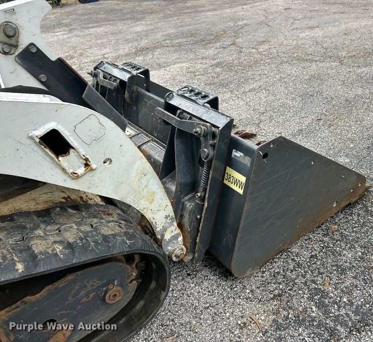 image for item EK8039 2016 Bobcat MT85 compact utility loader