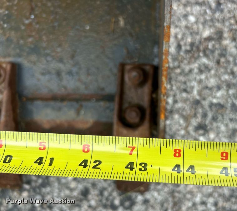 image for item EK8039 2016 Bobcat MT85 compact utility loader