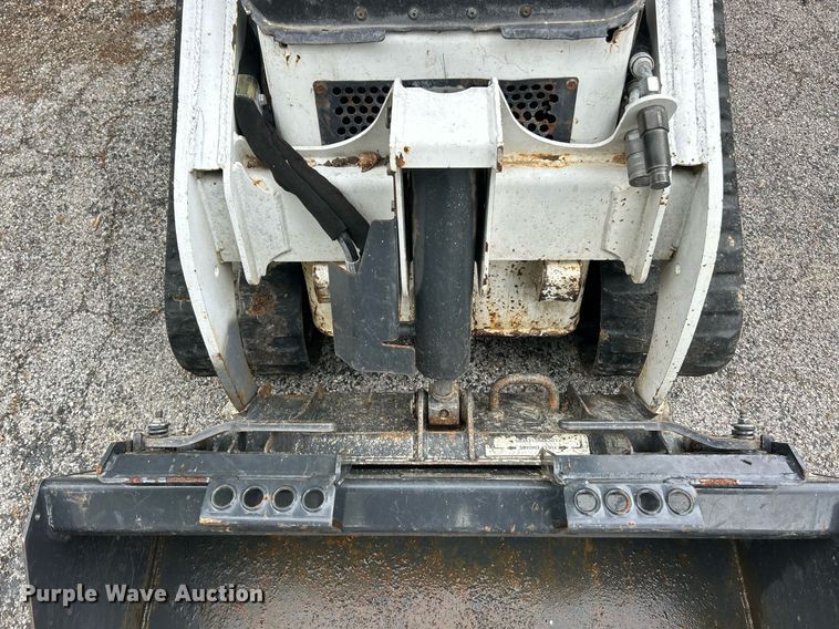 image for item EK8039 2016 Bobcat MT85 compact utility loader