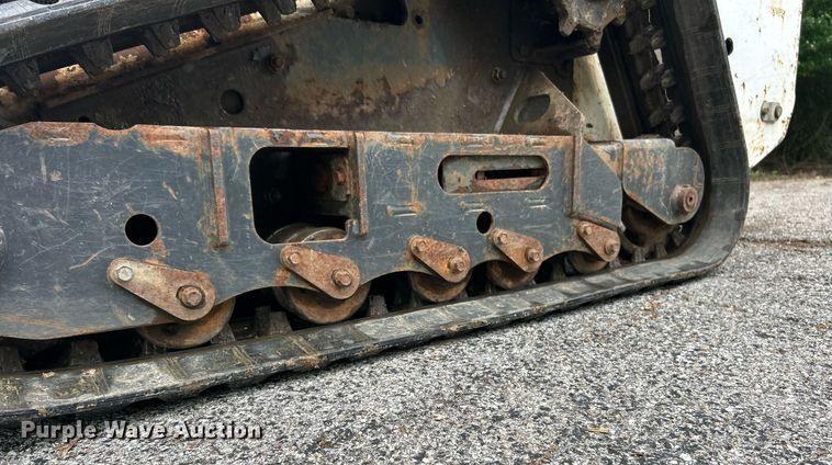 image for item EK8039 2016 Bobcat MT85 compact utility loader