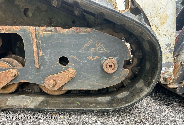 image for item EK8039 2016 Bobcat MT85 compact utility loader