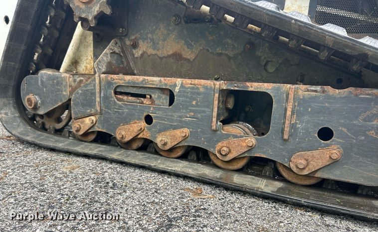 image for item EK8039 2016 Bobcat MT85 compact utility loader