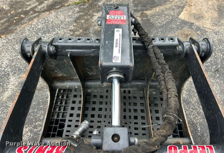 image for item EK8040 2021 Bobcat 36 Root Grapple compact utility loader grapple bucket