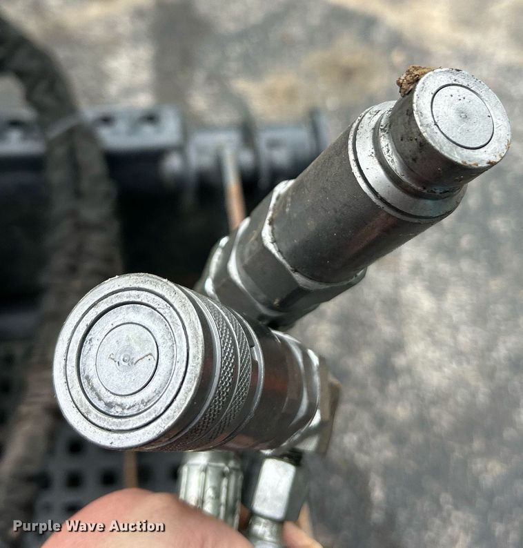 image for item EK8040 2021 Bobcat 36 Root Grapple compact utility loader grapple bucket