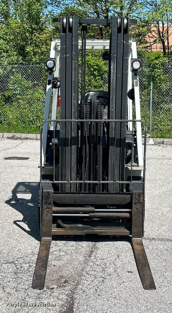 image for item EK8047 2017 UniCarriers PF50 forklift