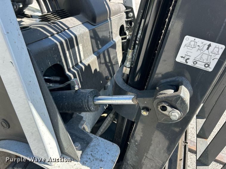 image for item EK8047 2017 UniCarriers PF50 forklift