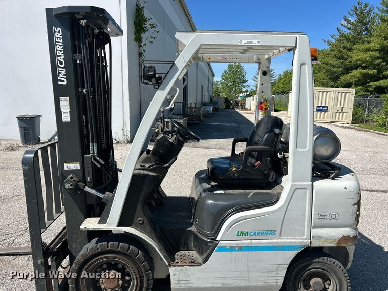 image for item EK8047 2017 UniCarriers PF50 forklift