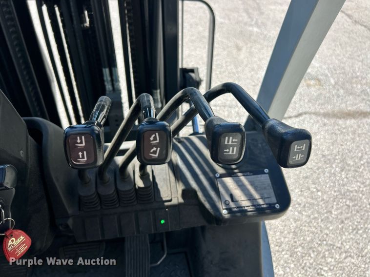 image for item EK8047 2017 UniCarriers PF50 forklift