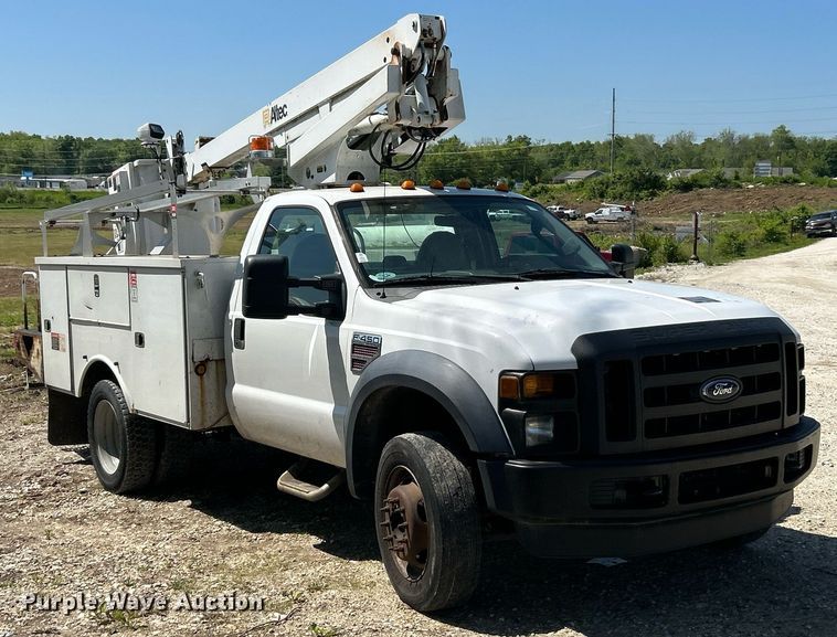 image for item EK8063 2009 Ford F450 Super Duty XL bucket truck