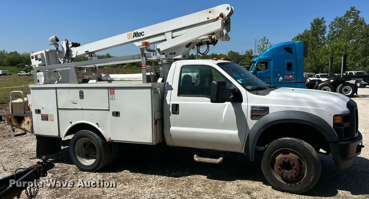 image for item EK8063 2009 Ford F450 Super Duty XL bucket truck