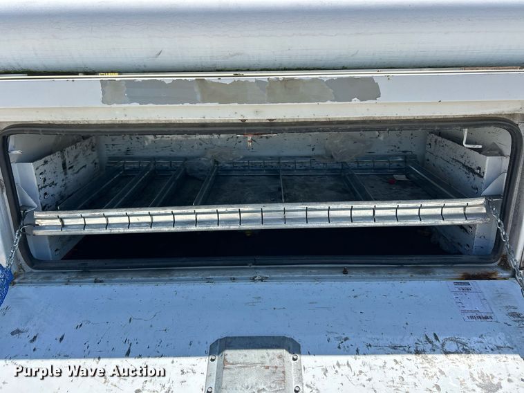 image for item EK8063 2009 Ford F450 Super Duty XL bucket truck