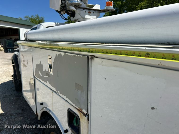 image for item EK8063 2009 Ford F450 Super Duty XL bucket truck