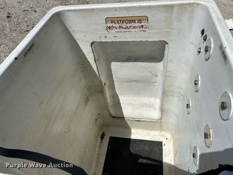 image for item EK8063 2009 Ford F450 Super Duty XL bucket truck