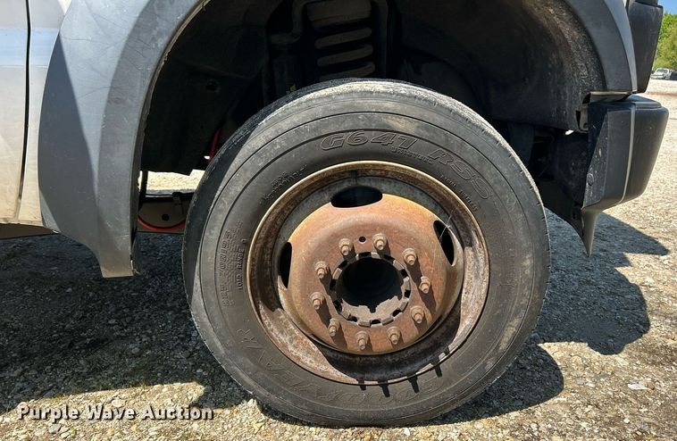 image for item EK8063 2009 Ford F450 Super Duty XL bucket truck