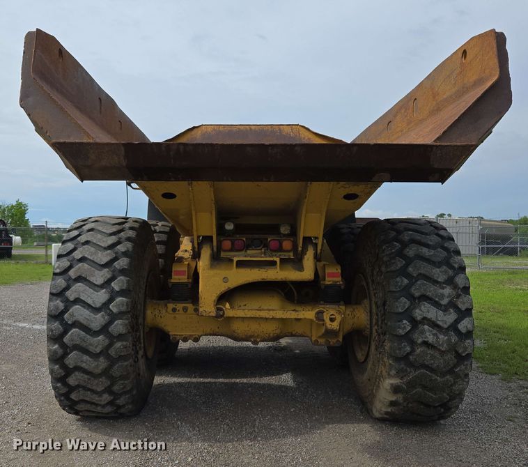 image for item EL2053 2008 Caterpillar 740 haul truck