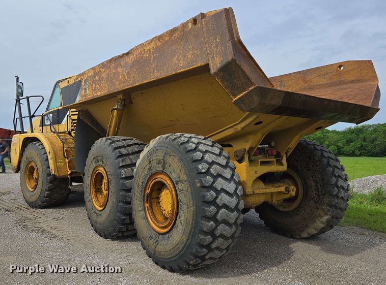 image for item EL2053 2008 Caterpillar 740 haul truck