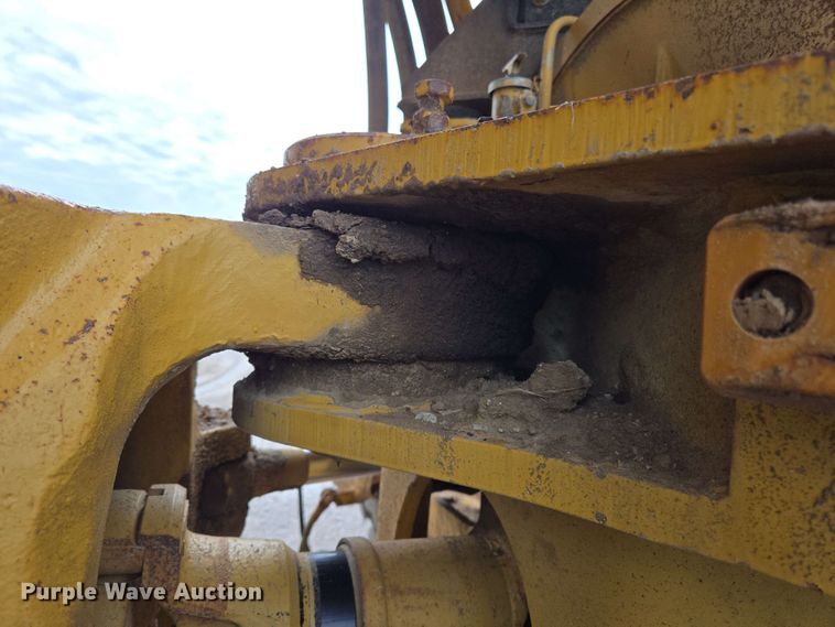 image for item EL2053 2008 Caterpillar 740 haul truck