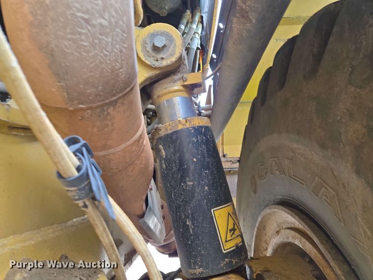 image for item EL2053 2008 Caterpillar 740 haul truck