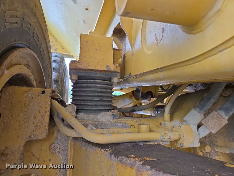 image for item EL2053 2008 Caterpillar 740 haul truck