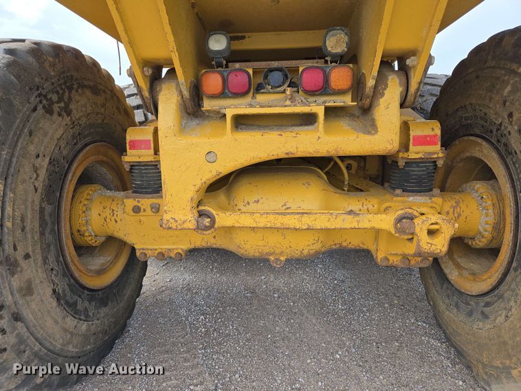 image for item EL2053 2008 Caterpillar 740 haul truck