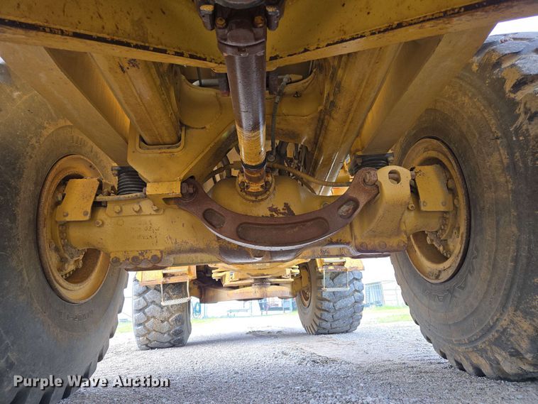 image for item EL2053 2008 Caterpillar 740 haul truck