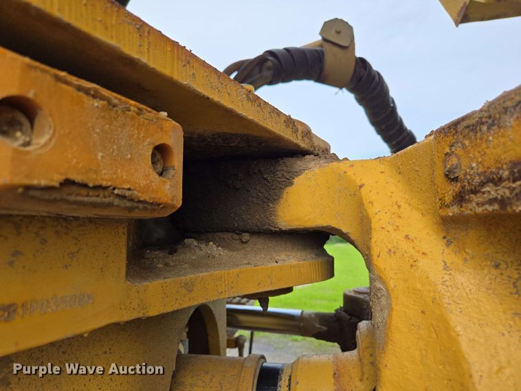 image for item EL2053 2008 Caterpillar 740 haul truck