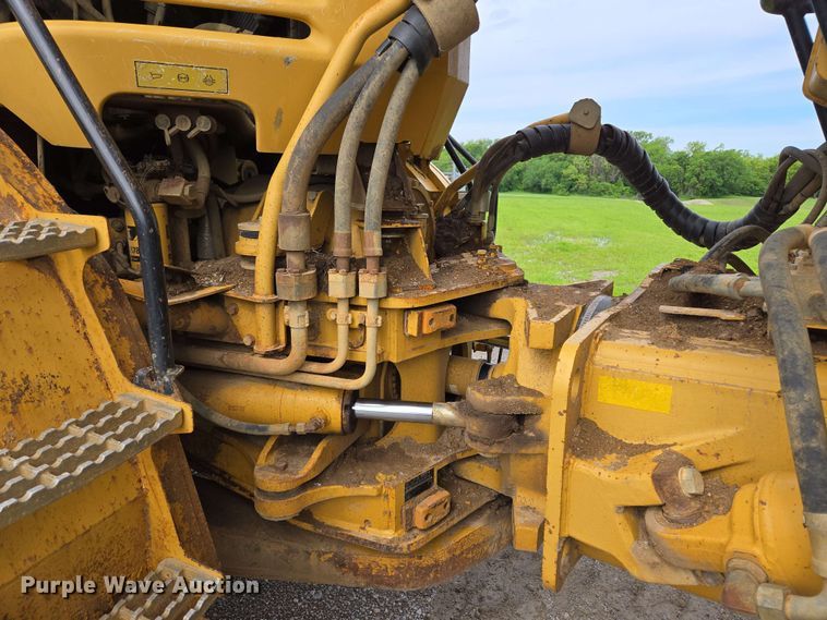 image for item EL2053 2008 Caterpillar 740 haul truck